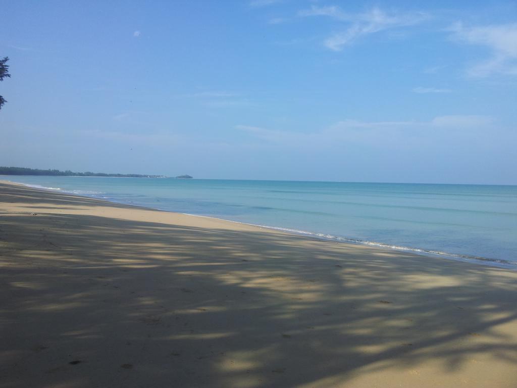 Living Room Apartments Bang Lut Beach Khaolak Банг-Сак Номер фото